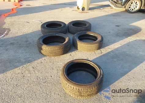 2001 Chevrolet Silverado 1500 Ls из США, поврежденный, VIN 1GCEC19V11Z155719